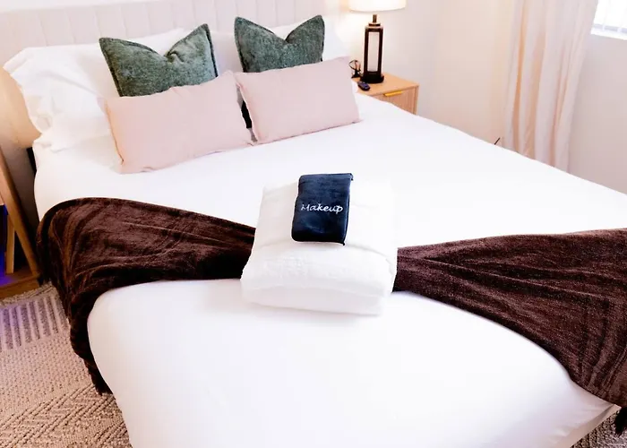 Luxe Near Downtown With Pool, Gym And Parking * Gilbert